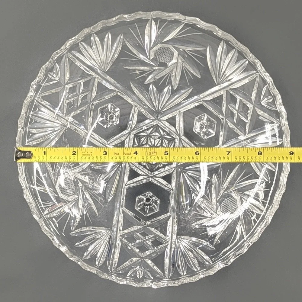 Vintage Clear Pressed Glass Footed Bowl Starburst Pinwheel Scalloped Rim 9in